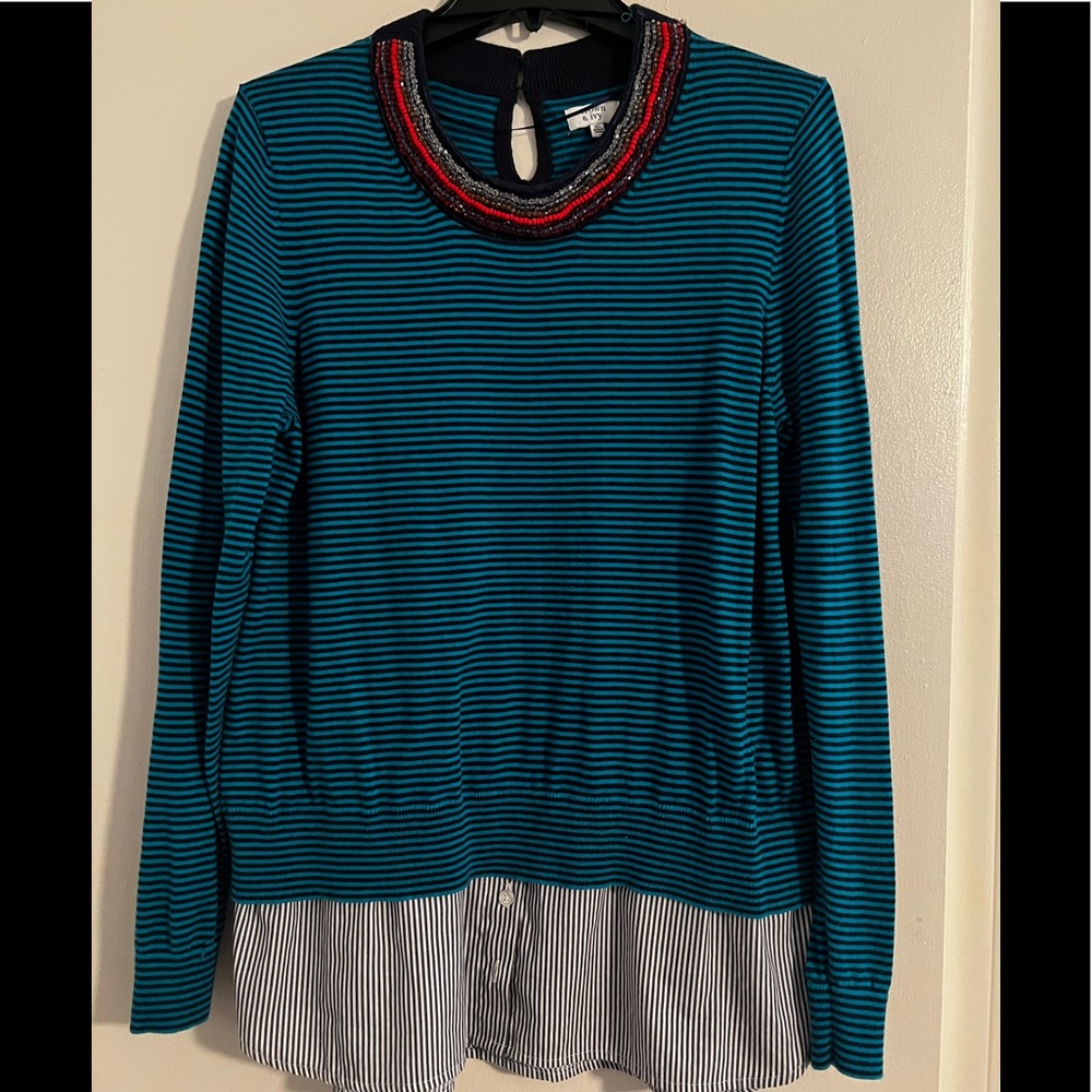 Crown & Ivy sweater